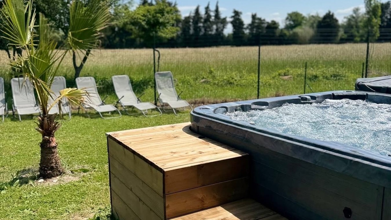 Photo of Outdoor in Saint-Saturnin-les-Avignon