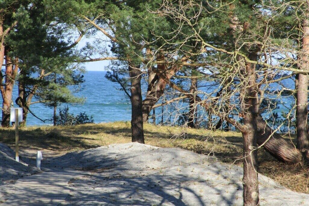 Photo of Others in Binz