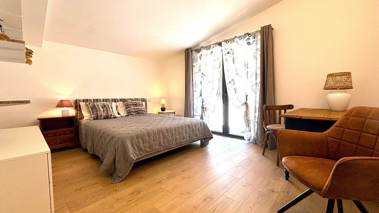 Photo of Bedroom in Veyrines-de-Domme