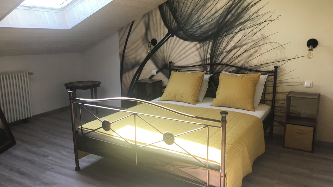 Photo of Bedroom in Chandolas
