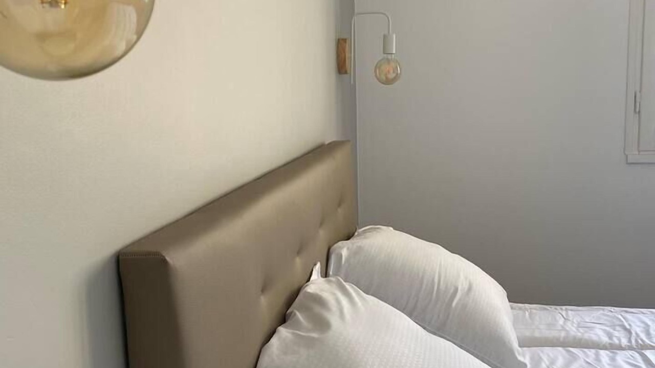 Photo of Bedroom in Saint-Jean-de-Serres