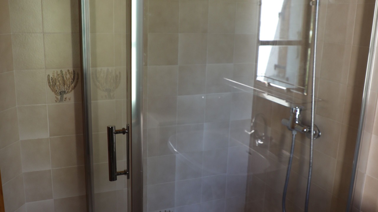 Photo of Bathroom in Mirabel-et-Blacons