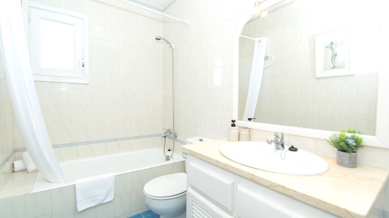 Photo of Bathroom in Cala Galdana