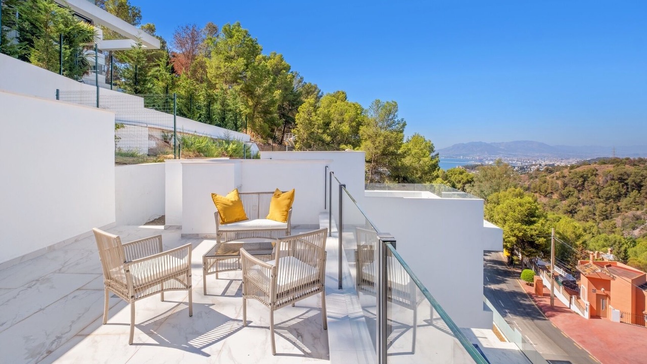 Photo of Patio Balcony in Pinares de San Anton