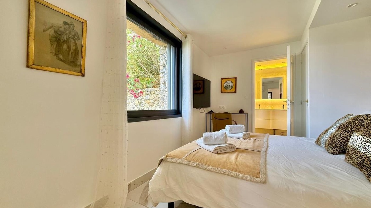 Photo of Bedroom in Aix-en-Provence