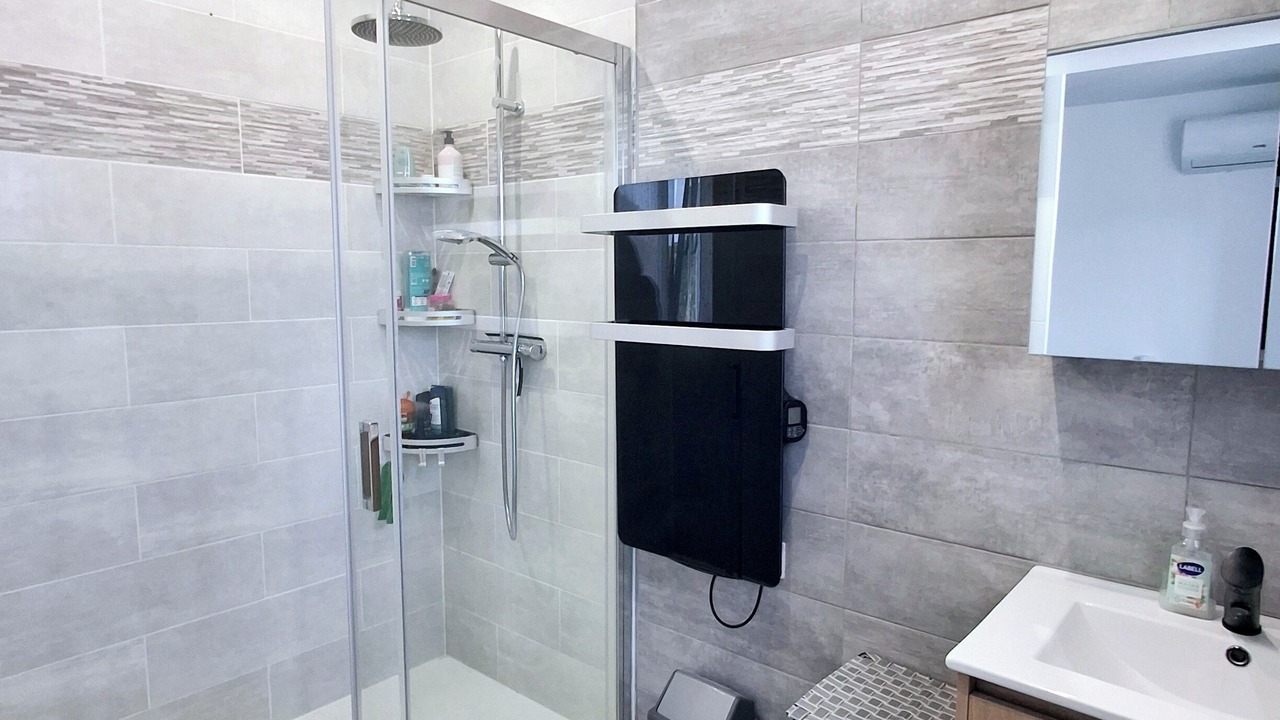 Photo of Bathroom in Marseillan