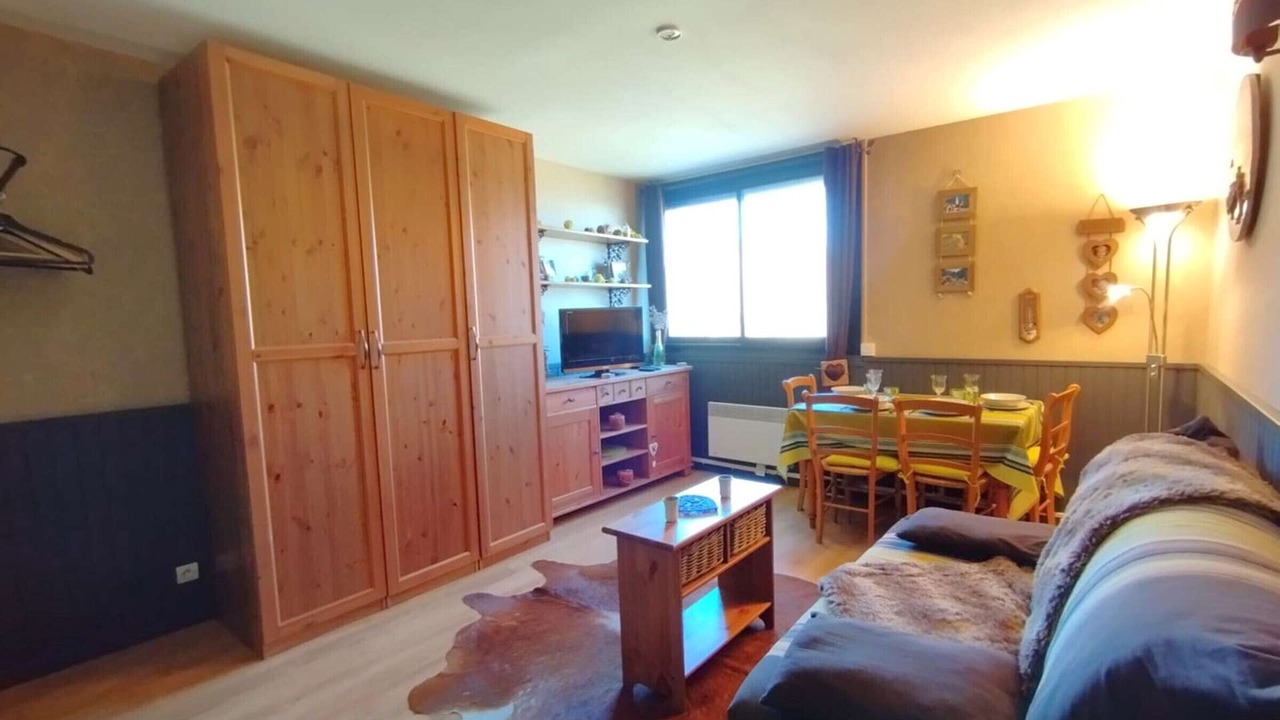Photo of Livingroom in Cadeilhan-Trachere