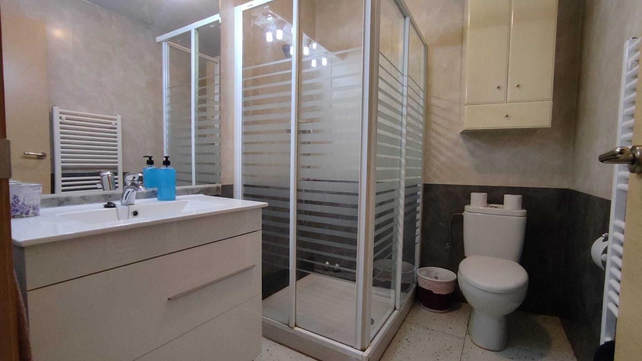 Photo of Bathroom in Adradas
