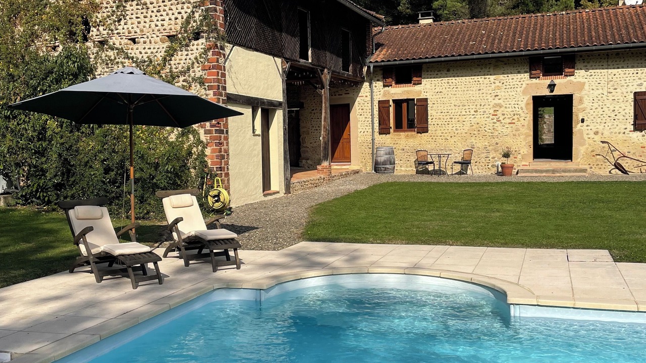 Photo of Outdoor in Sombrun