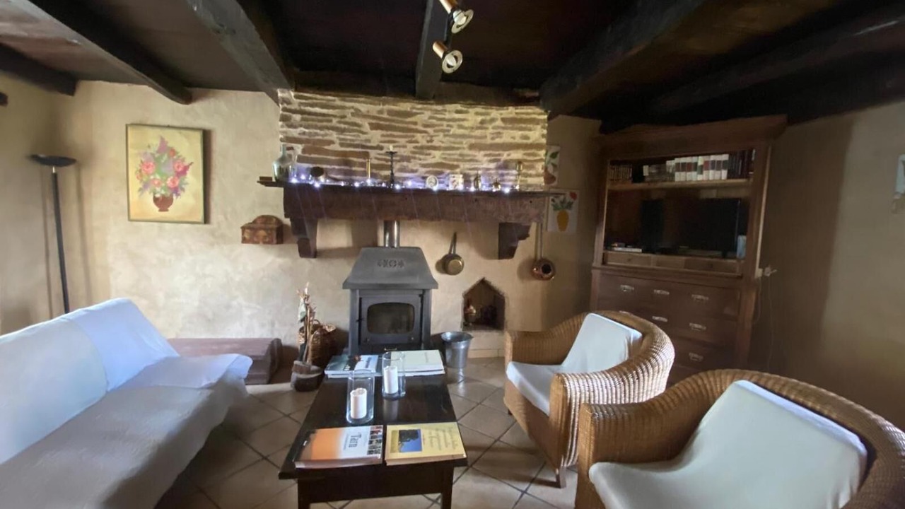 Photo of Livingroom in Combret