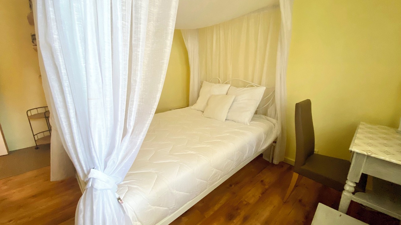 Photo of Bedroom in Villedieu