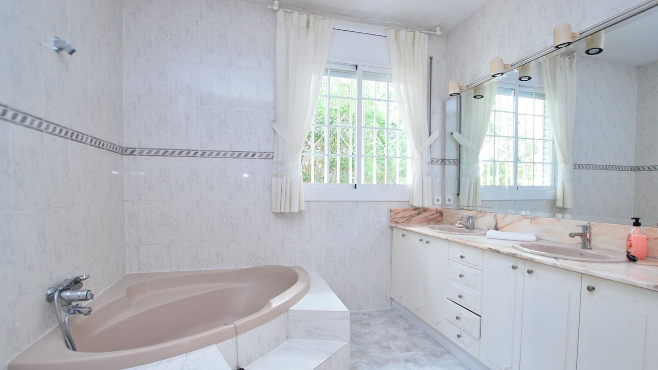 Photo of Bathroom in Cabrils