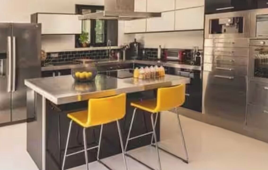 Photo of Kitchen in Puyvert