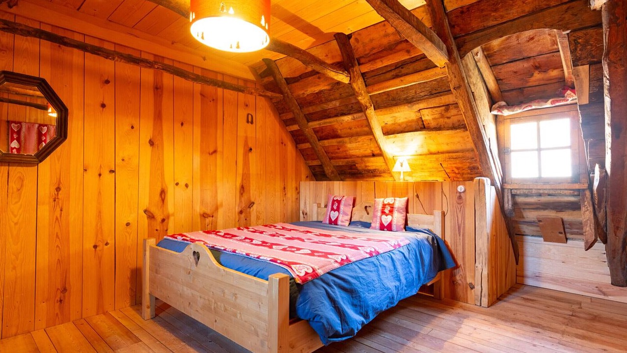 Photo of Bedroom in Loudervielle