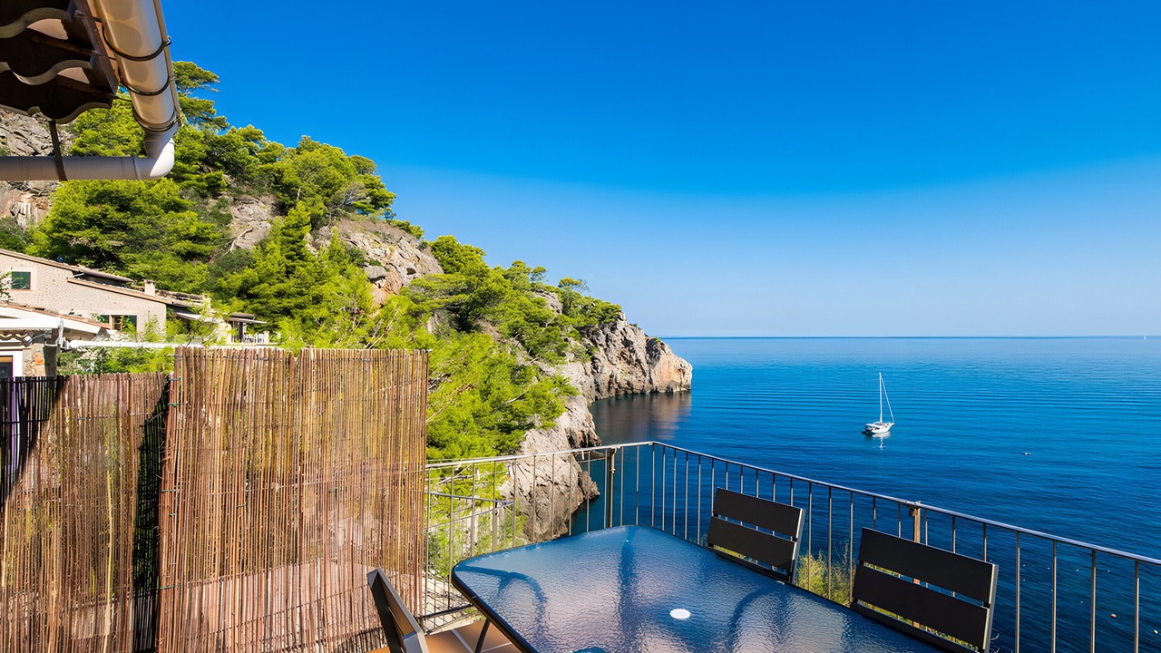 Photo of Patio Balcony in Deia
