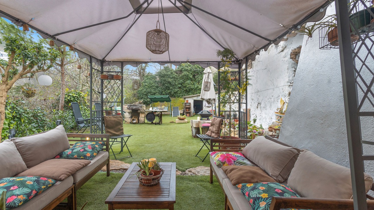 Photo of Patio Balcony in Pontons