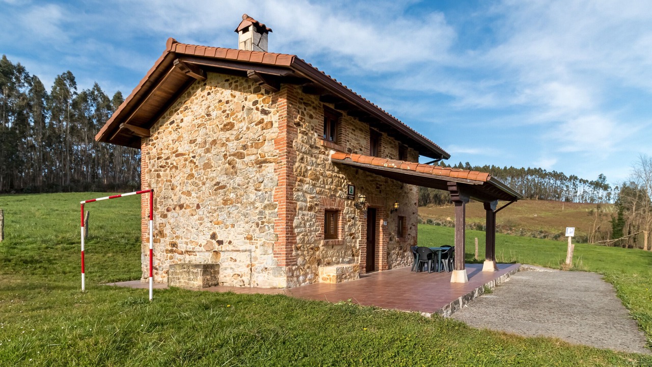 Photo of Outdoor in Barcena de Cicero