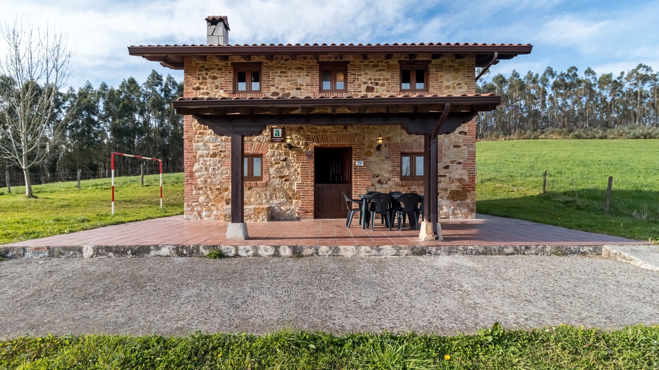 Photo of Outdoor in Barcena de Cicero