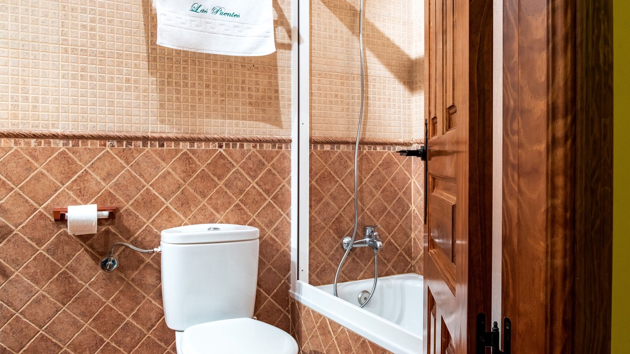 Photo of Bathroom in Candelario