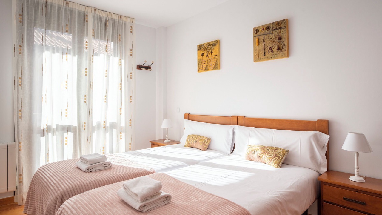 Photo of Bedroom in Prellezo