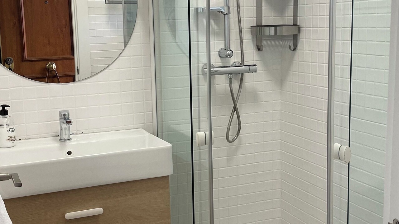 Photo of Bathroom in Retamar