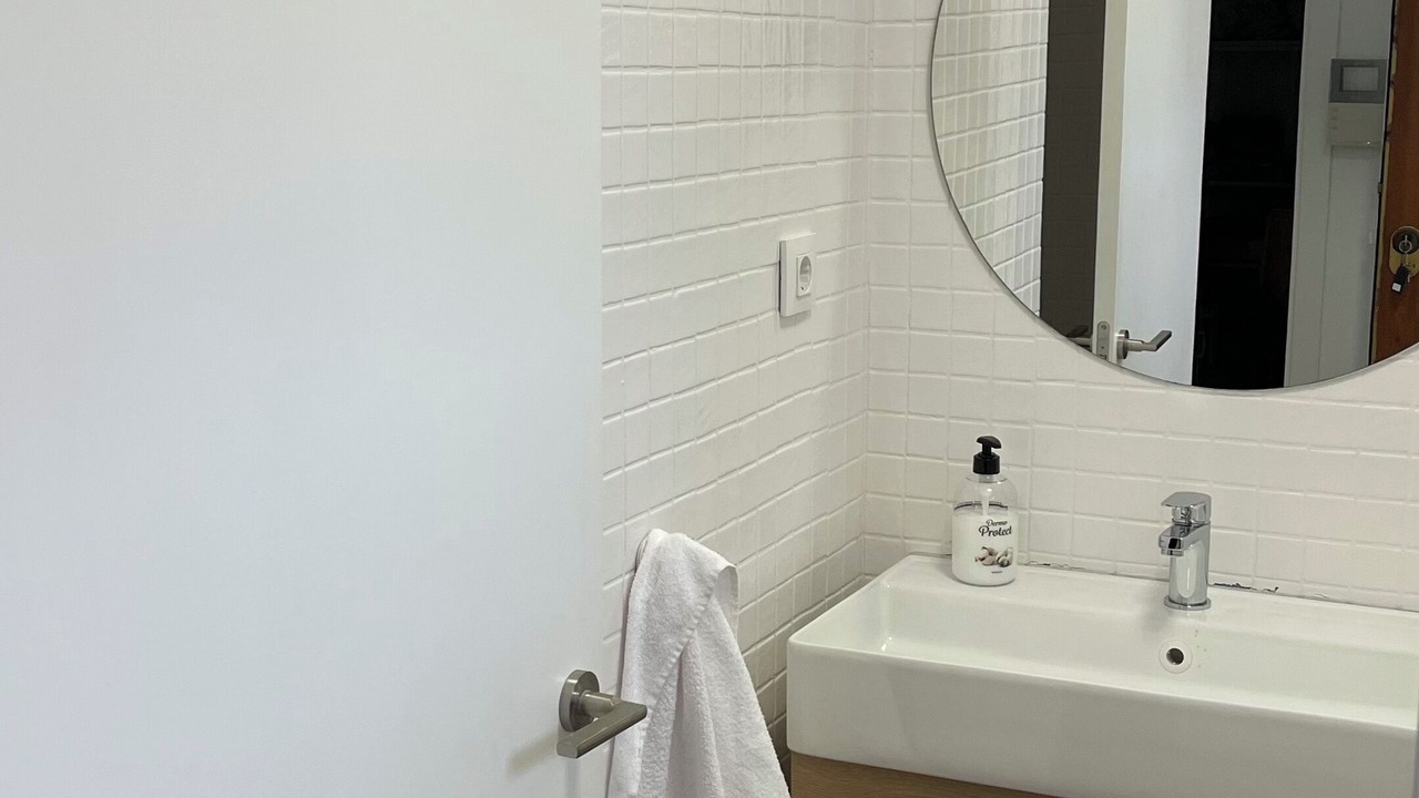 Photo of Bathroom in Retamar