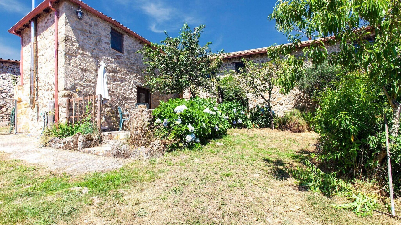 Photo of Outdoor in Panton