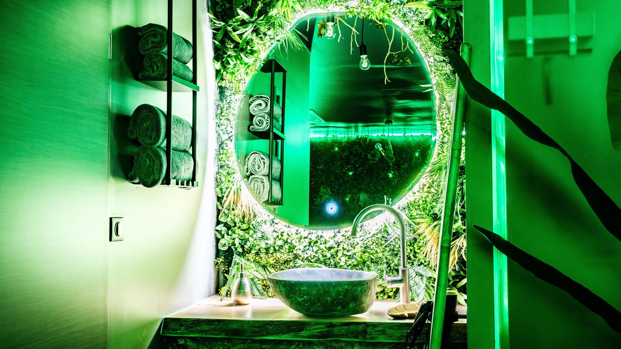 Photo of Bathroom in Breuches