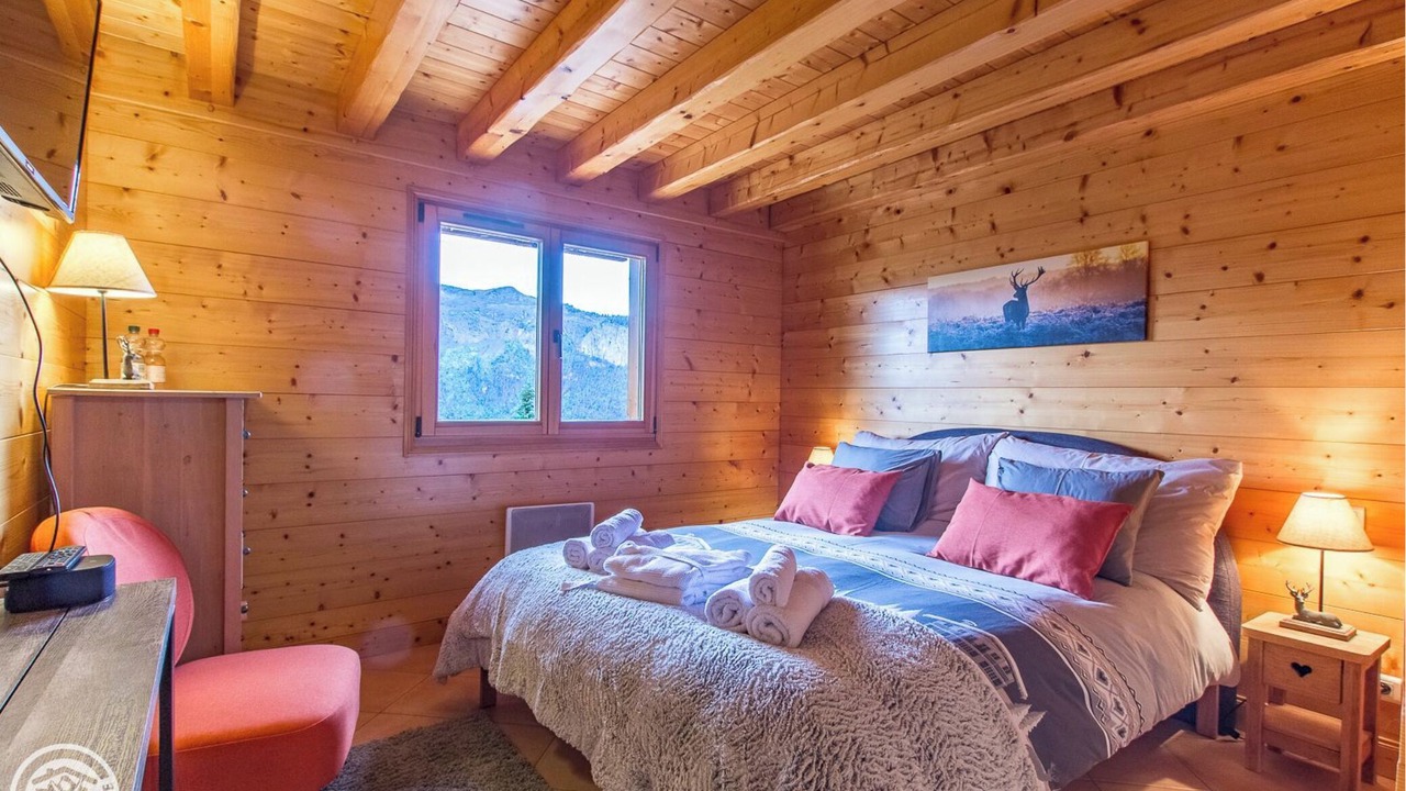 Photo of Bedroom in Les Carroz-d'Araches