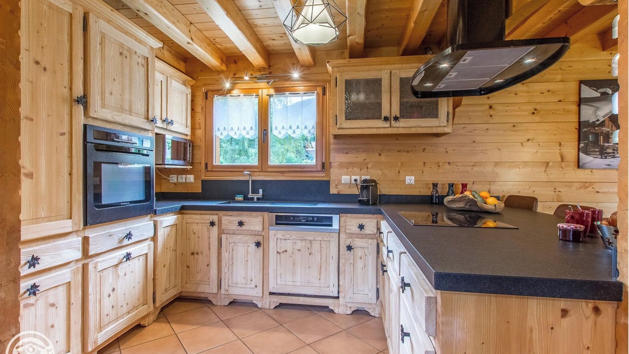 Photo of Kitchen in Les Carroz-d'Araches