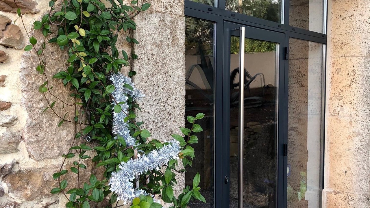 Photo of Outdoor in Montseret