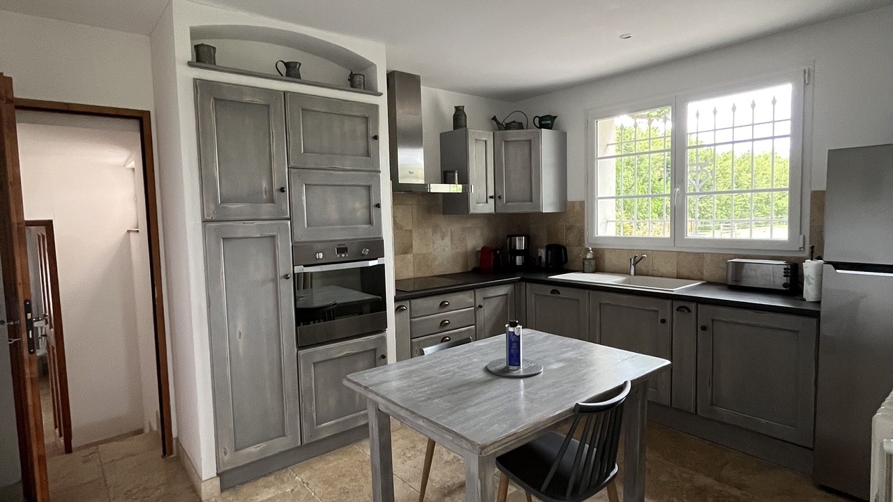 Photo of Kitchen in St.-Remy-de-Provence