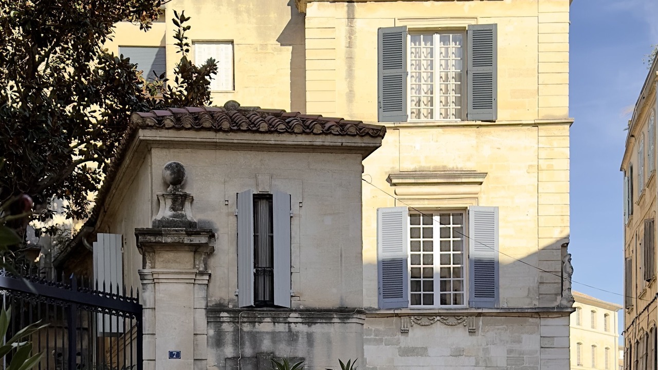 Photo of Outdoor in Avignon City Centre