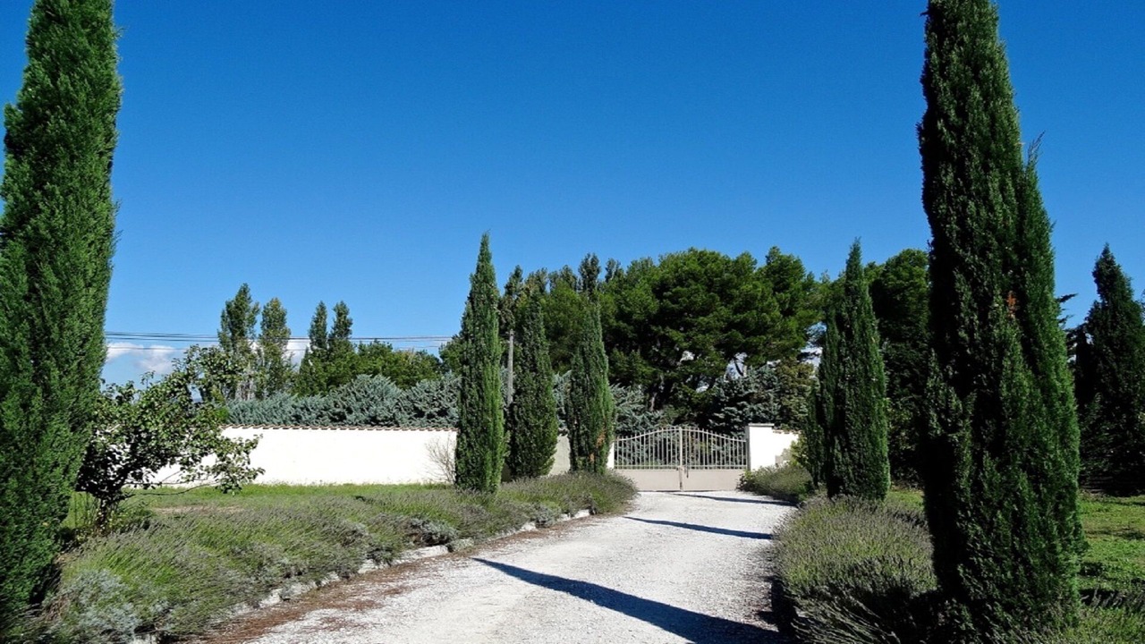 Photo of Outdoor in Maubec