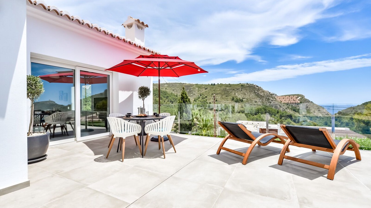 Photo of Outdoor in Arnella