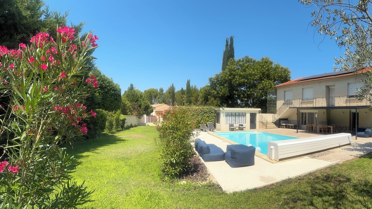 Photo of Outdoor in Carpentras