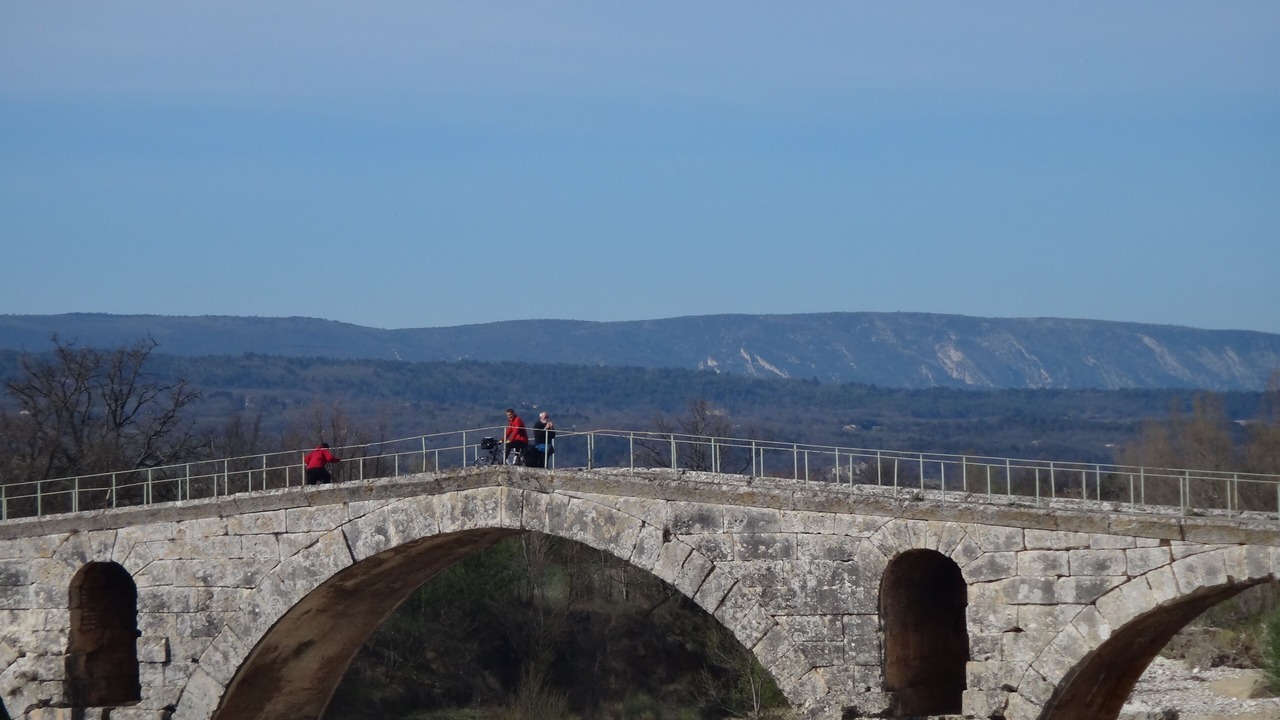 Photo of Others in Maubec