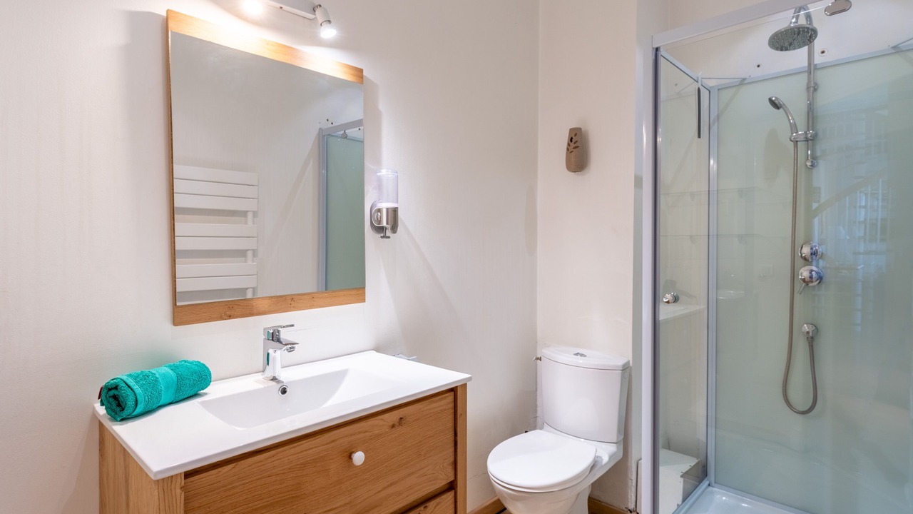 Photo of Bathroom in St.-Remy-de-Provence