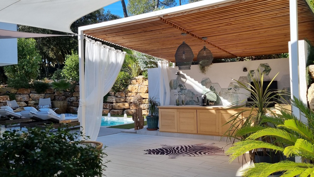 Photo of Patio Balcony in Saint-Maximin-la-Sainte-Baume
