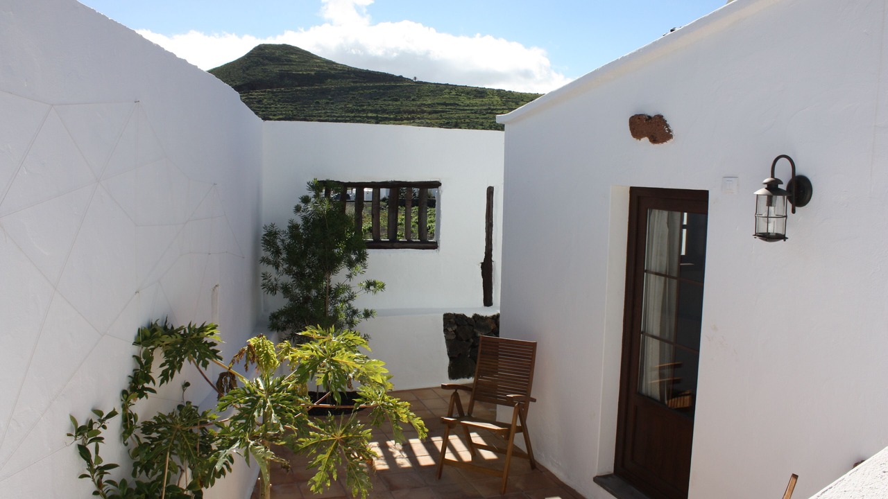 Photo of Patio Balcony in Maguez