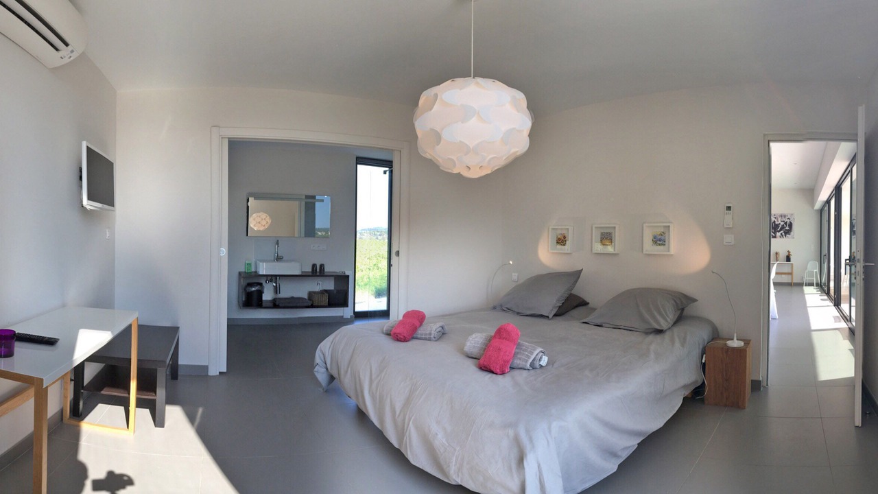 Photo of Bedroom in Cairanne