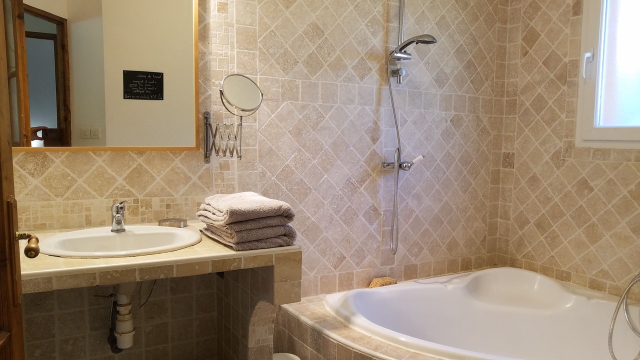 Photo of Bathroom in Bellegarde