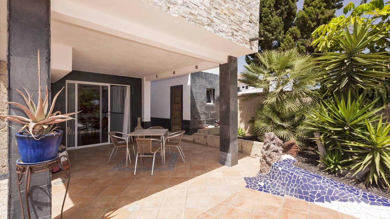 Photo of Outdoor in Arona
