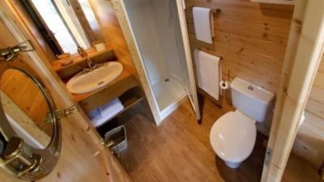 Photo of Bathroom in Vogue