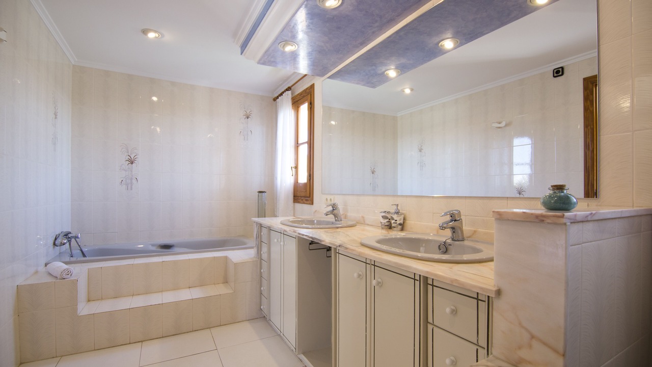 Photo of Bathroom in Sant Josep de sa Talaia