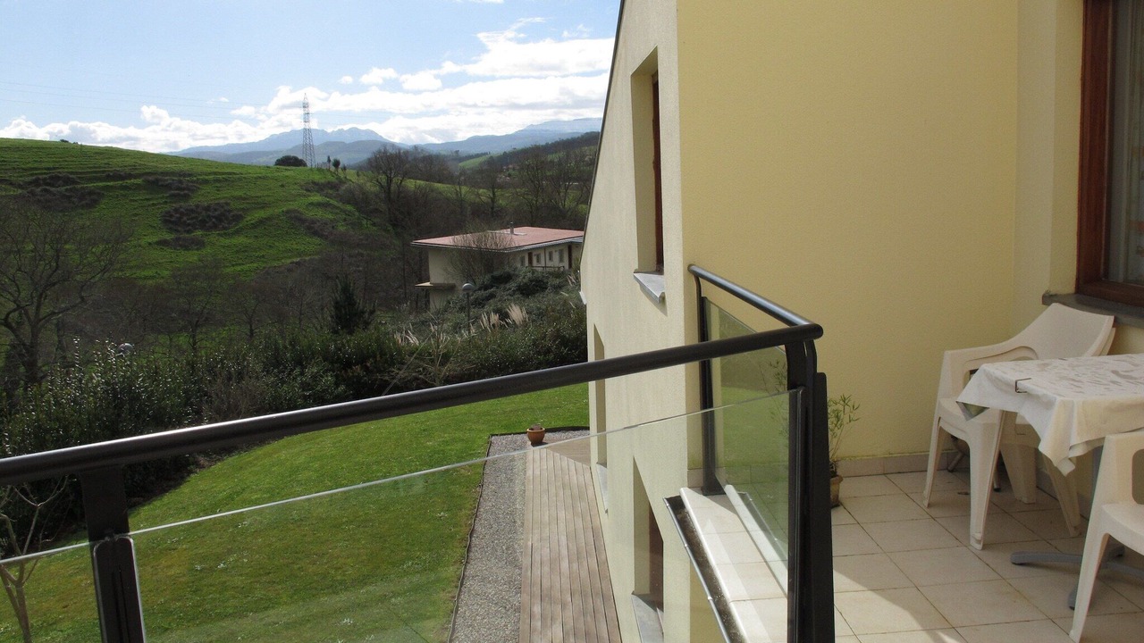 Photo of Patio Balcony in Villaverde de Pontones