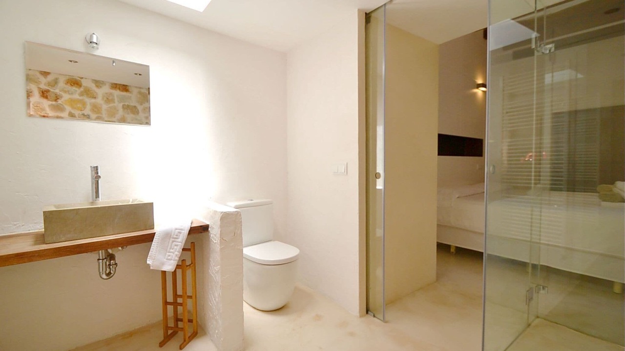 Photo of Bathroom in Buger
