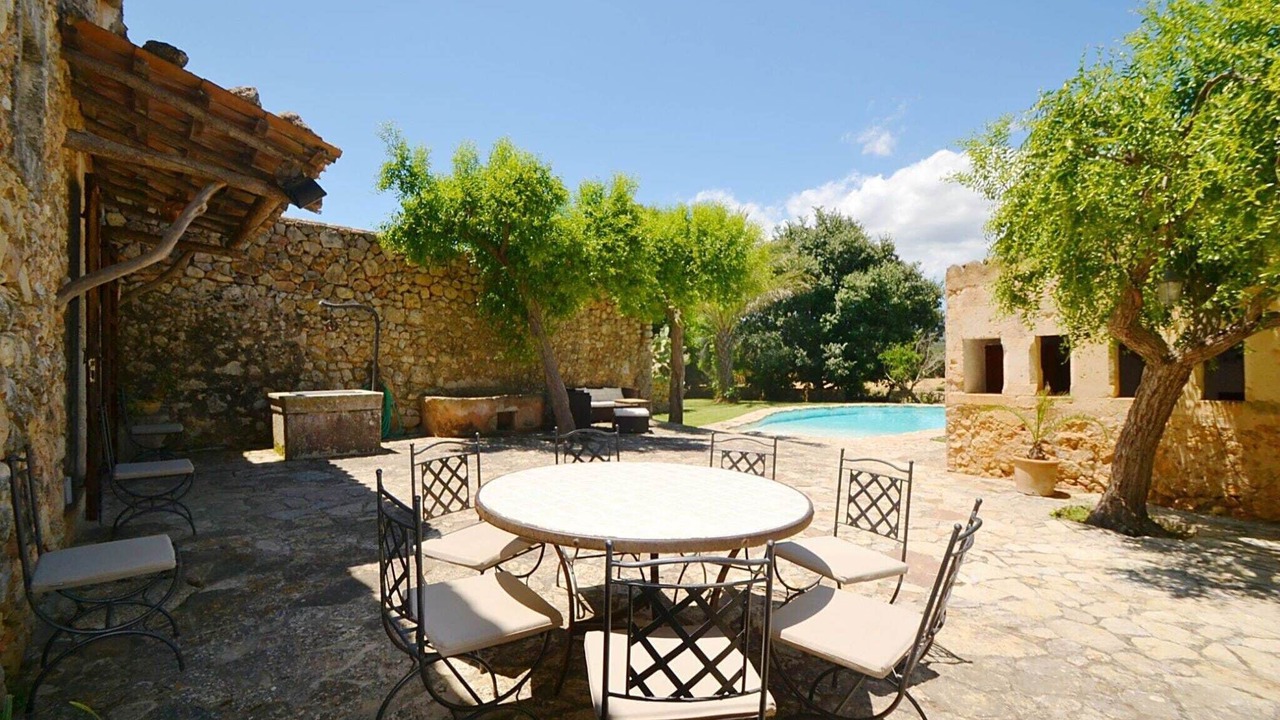 Photo of Patio Balcony in Buger