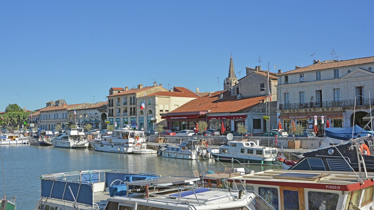 Photo of Others in Beaucaire