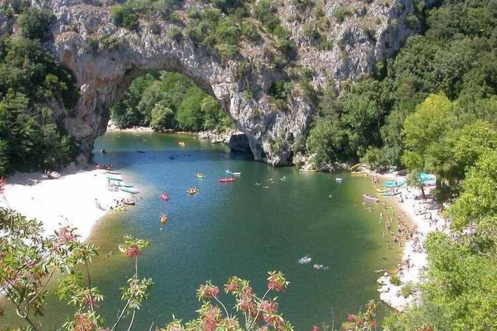 Photo of Outdoor in Barjac